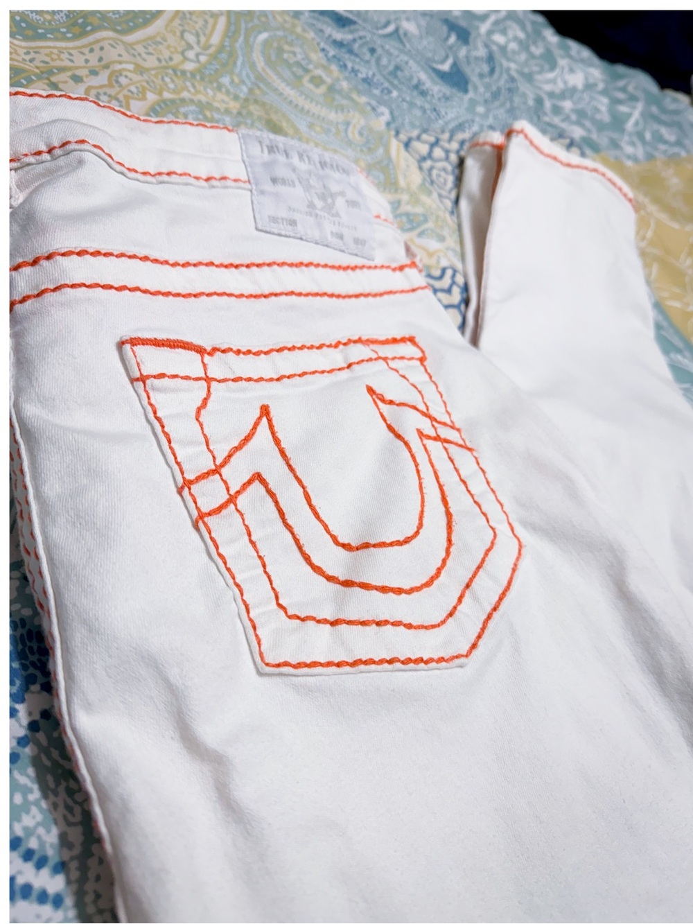 True Religion Halle Super Skinny White Jeans Orange Stitching Size 31 mid-rise